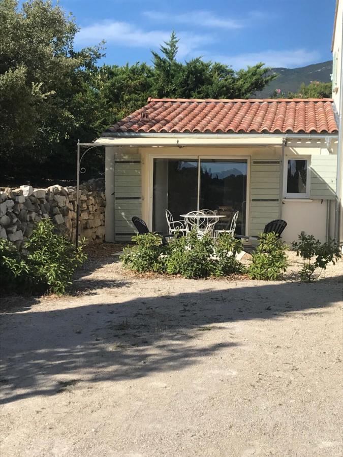 La Cle Du Ventoux A Bedoin Apartment Exterior photo